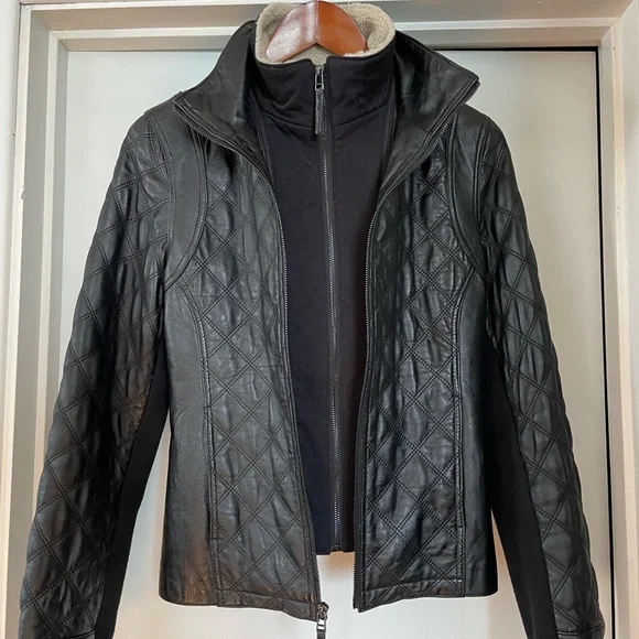 Ladies Medium Black Quilted Leather Moto Jacket by Wilson’s Leather - Picture 2 of 11